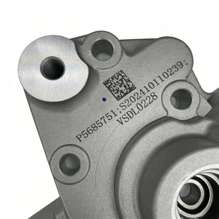 5685751F Genuine lubricating oil pump 02